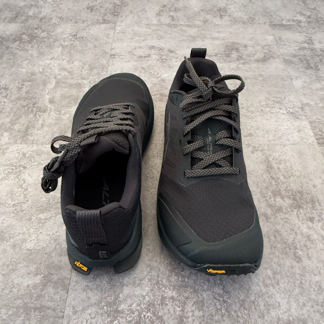 ALTRA LONE PEAK 9＋ W BLACK/BLACK